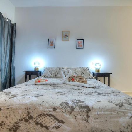 Large And Modern 2Bedroom With Balcony Glub1-1 Gzira Bagian luar foto