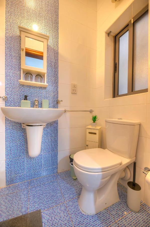 Large And Modern 2Bedroom With Balcony Glub1-1 Gzira Bagian luar foto